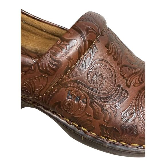 boc Women’s 7.5 Wide Peggy Clogs Brown Slip On Platform Embossed Comfort Shoes - Picture 5 of 7